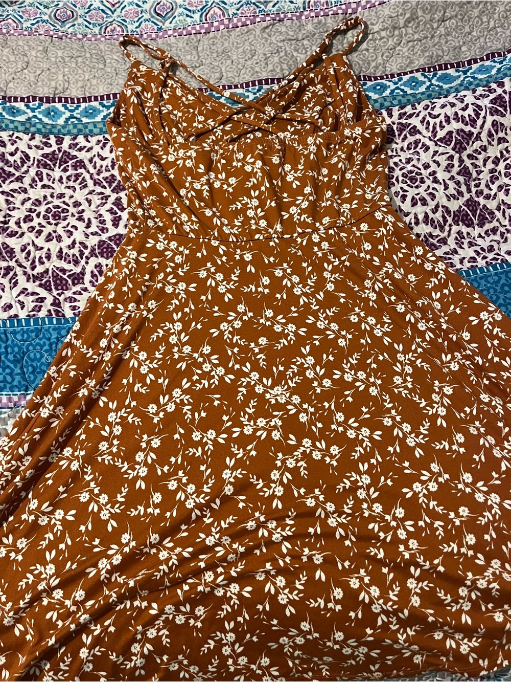 nine britton Rust Brown Floral Midi Dress with Crisscross Straps - Picture 2 of 3